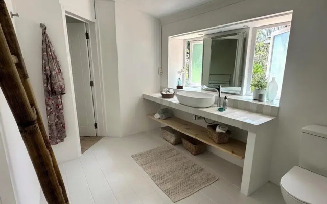 Xanadu Beach Villa 1 Min Walk To The Beach