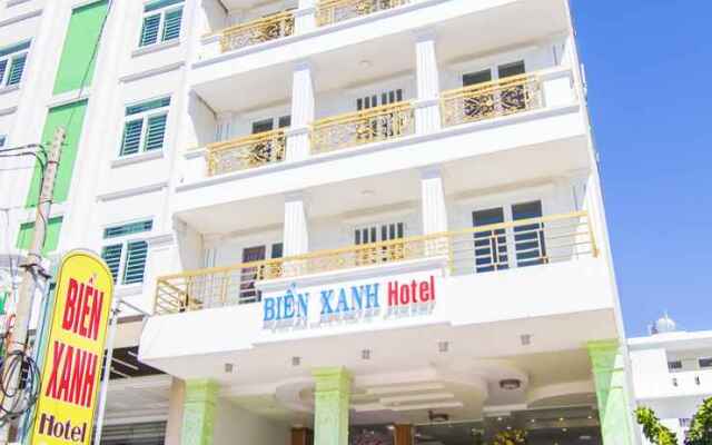 Bien Xanh Hotel