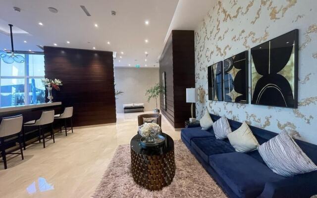 Tanin - Luxury Waterfront Apt with Stunning Marina Views