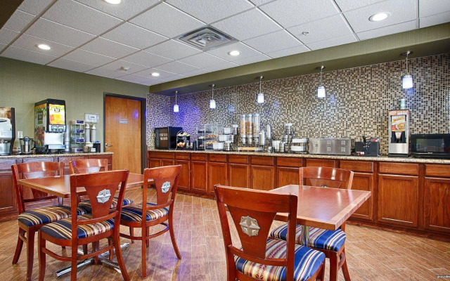 Best Western Temple Inn & Suites