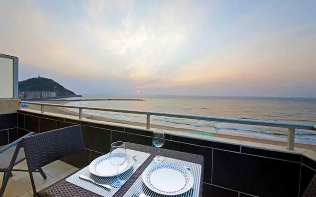 BayQuest | Zurriola Beach