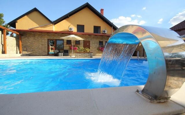 Guest House Vila Alexandar