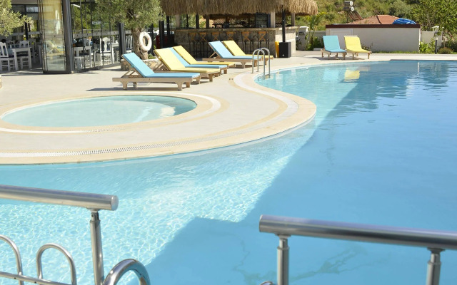 Z Exclusive Hotel and Villas