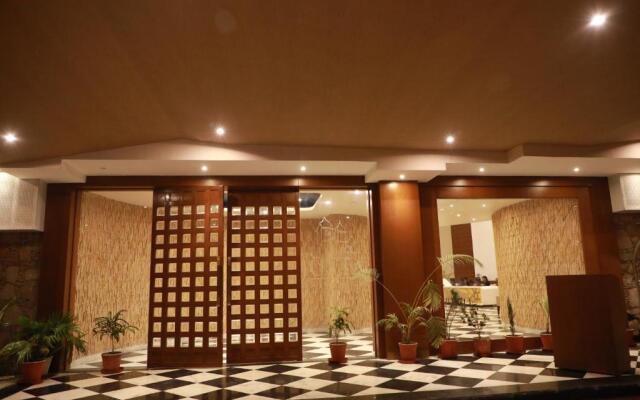 juSTa Sajjangarh Resort & Spa