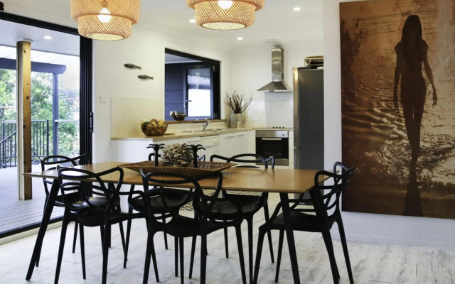 THE WERRI SHACK Werri Beach Gerringong 4pm check out Sundays