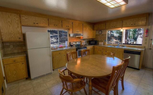 Foothill Folly by Lake Tahoe Accommodations