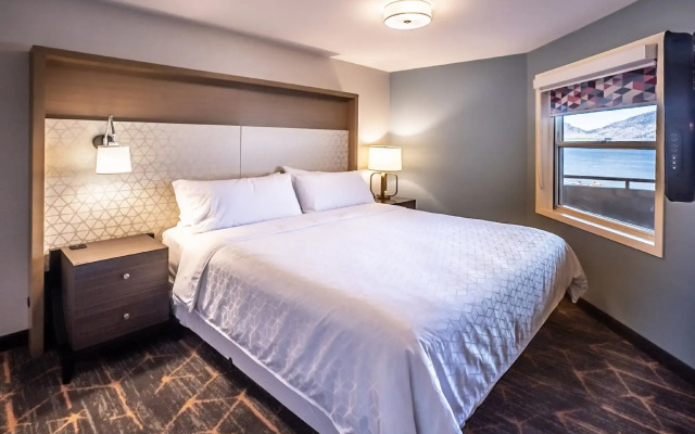 Holiday Inn
