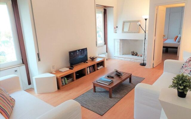 Sweet Garden Apartment