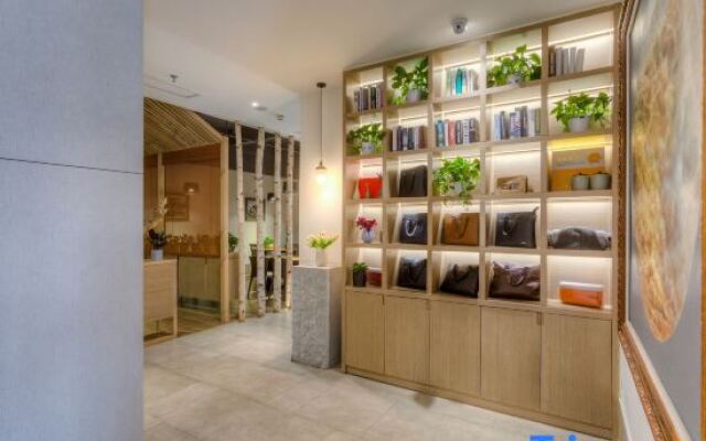 Zhengzhou Jujing Hotel