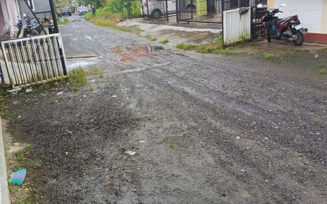 Hotel O Wisma Parakita Syariah Near RS Faisal Patalasang