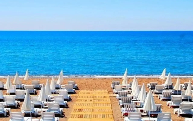 Echinus Lara Hotel