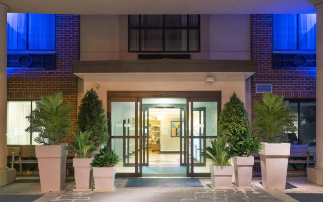 Holiday Inn Express Hotel & Suites Easton by IHG