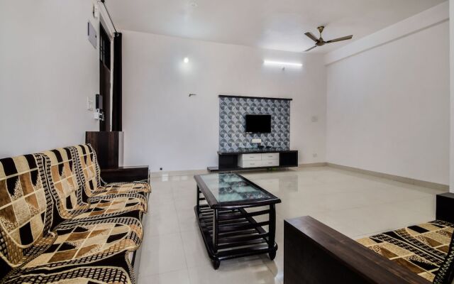 OYO 23562 Home Blissful 3BHK Nela Talaab