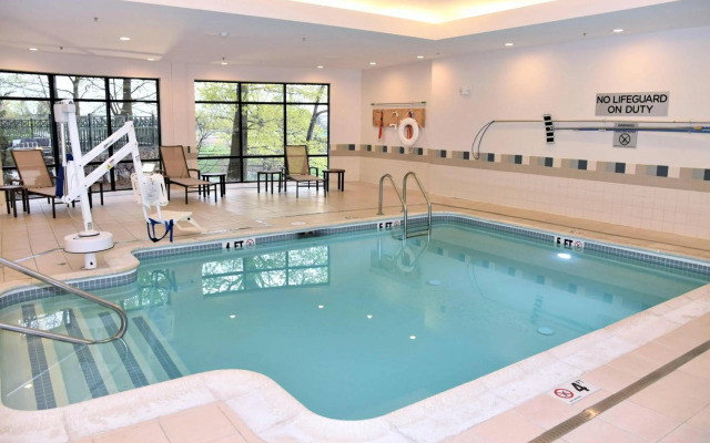 Courtyard by Marriott Boston Waltham
