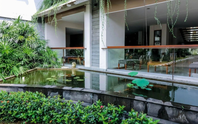 Papyrus Tropical Hotel