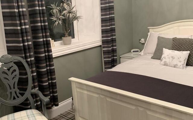 Castle View Bed and Breakfast