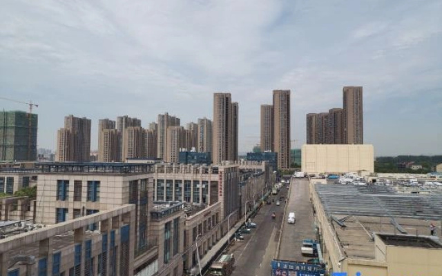 New century Manju Hotel (Hangzhou Liangzhu Logistics Center Branch)