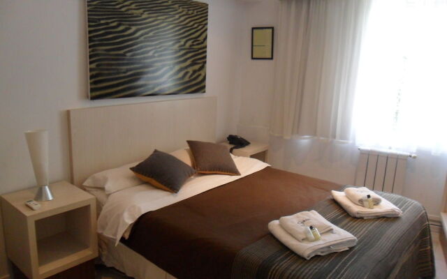 Cypress In Bed & Breakfast