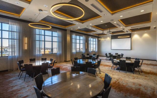 Hotel Indigo Tulsa DWTN-Entertainment Area by IHG