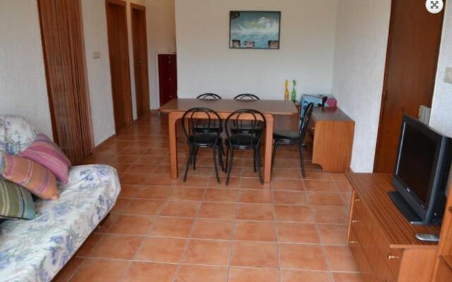 Apartment In Magalluf 100558
