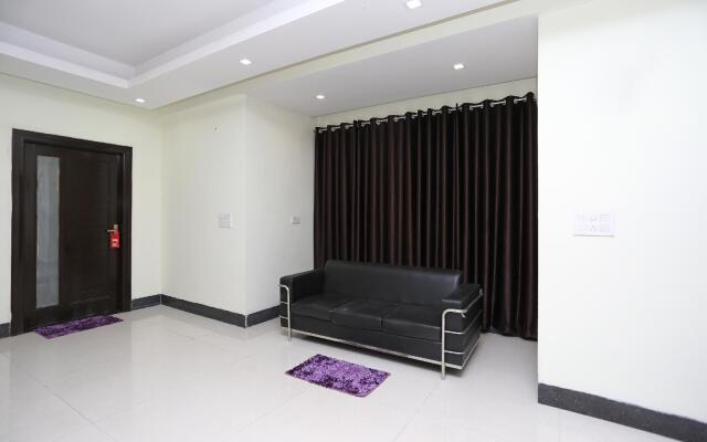 OYO 11090 Maira Homes