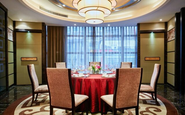 InterContinental Shanghai Pudong Hotel by IHG