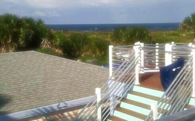 Magic Beach Motel