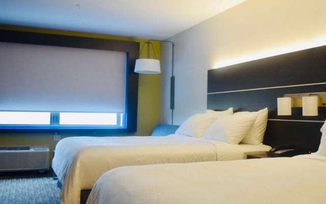 Holiday Inn Express & Suites Middletown by IHG