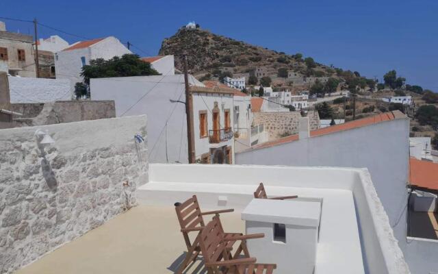 Oniropagida Nisyros apartments #2 Nikia view