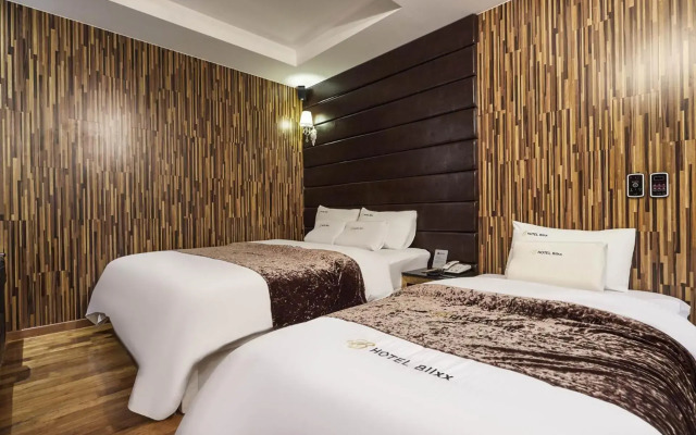 Blixx Hotel