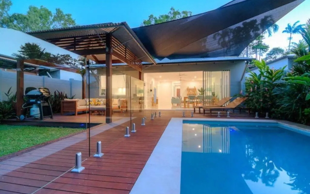 Iluka Beach Villa