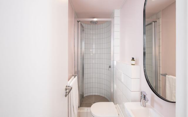 The Flamingo by Perch Stays