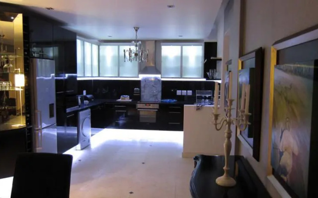 One on One High Level Road