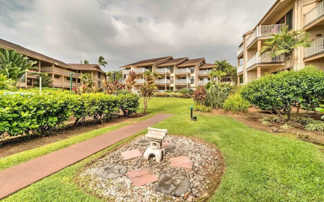 Oceanfront Kailua-kona Townhome w/ Pool & Views!
