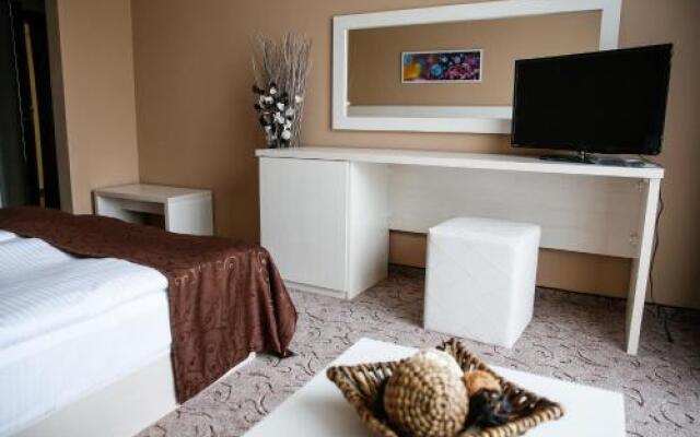 Einstein House & Spa