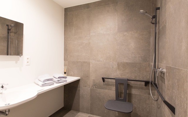 Countryside Delight, a Drive Away From Brugges, Lille and Ghent