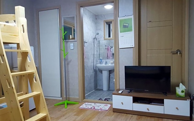 The 1st Andong Hostel