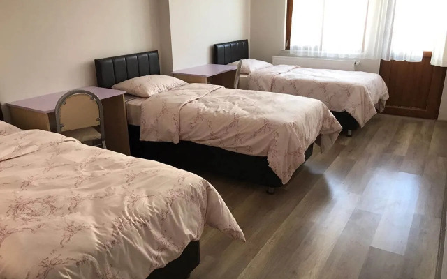 Umit Kız Ogrenci Yurdu
