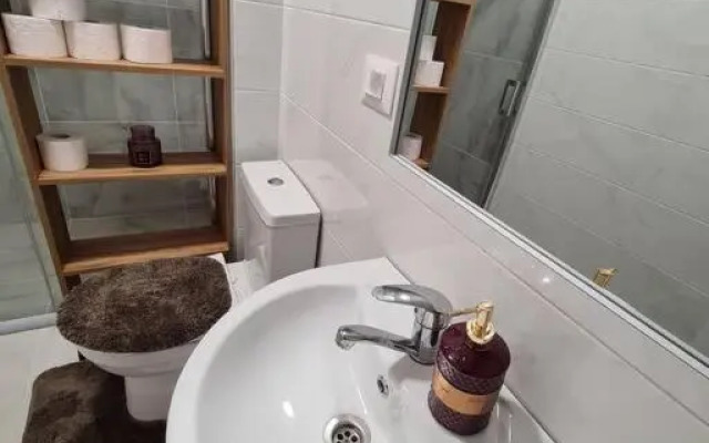 Charming Red Light City Centar apartment