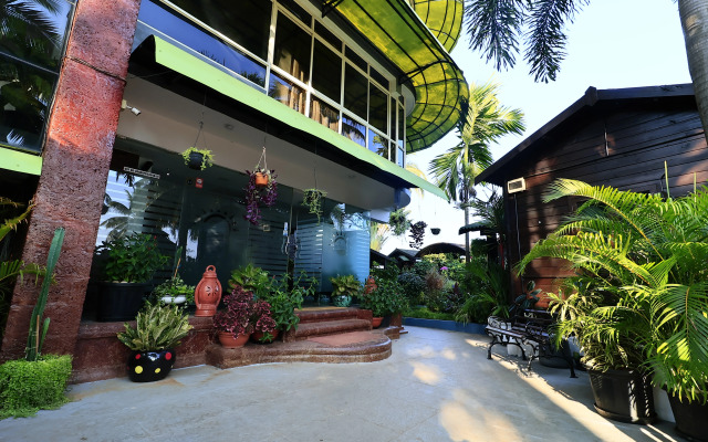 Sal Riviera