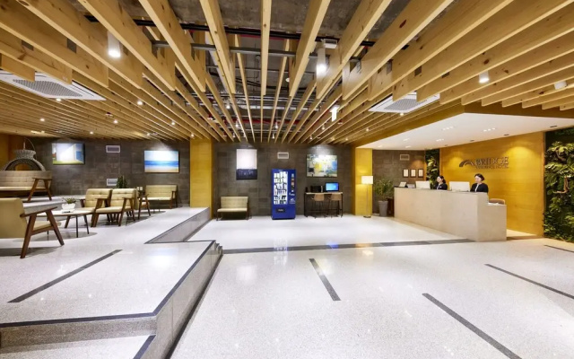 Bridge residence hotel