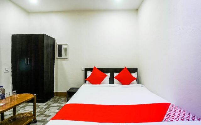 OYO 48754 Arati Homes