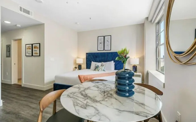 Charming Studio Near French Quarter