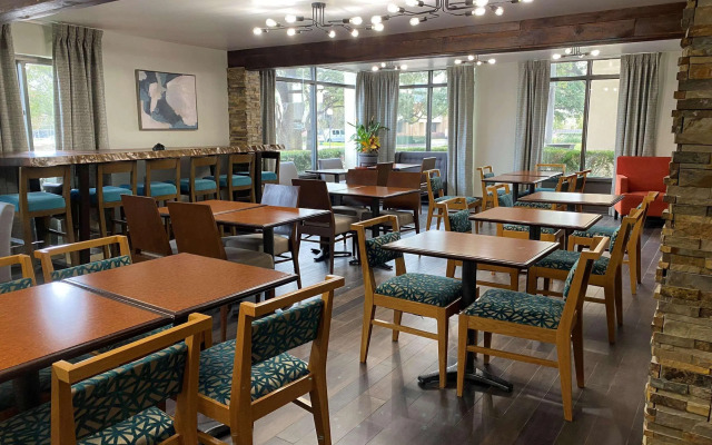 The Addison Hotel