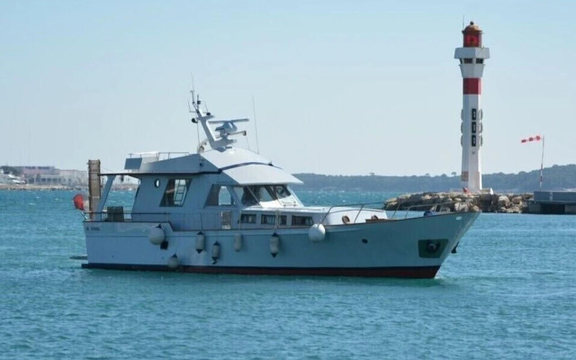 Yacht Germinal Honfleur