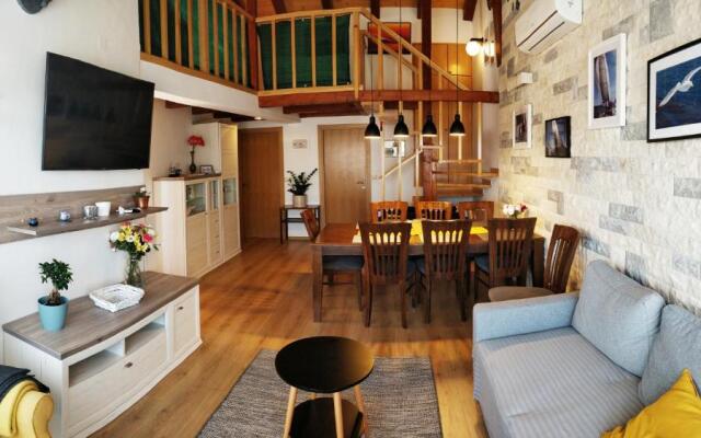 Apartments Larus, 4 stars, jacuzzi, 100 m2