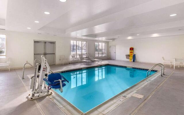 Comfort Suites Columbia Gateway