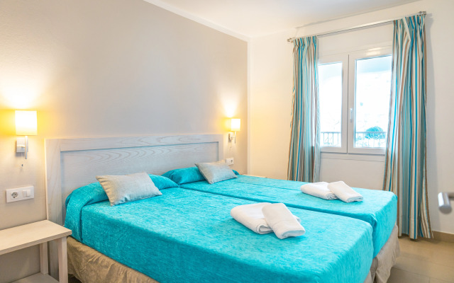 Apartamentos Seth Mestral y Llebeig