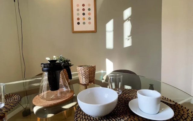 Elegant apt in Historical Building