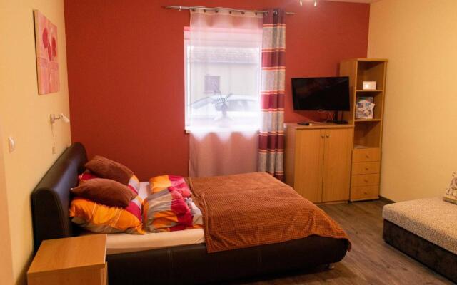 Borostyán Apartmanház